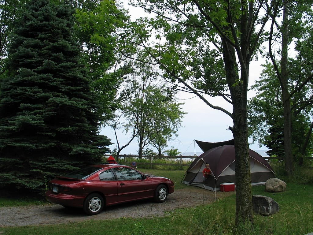 car camping at Darlington provincial park, one of the best provincial parks near Toronto