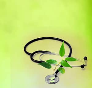 naturopathic medicine combines conventional medicine and natural medicine